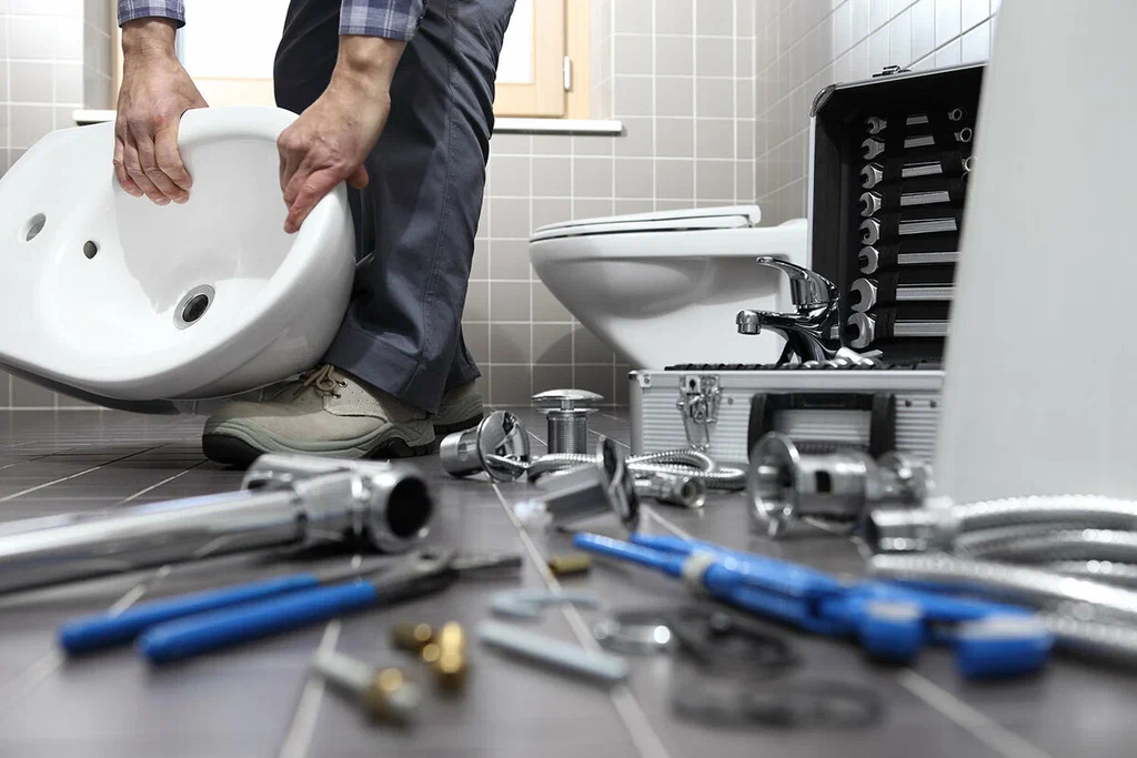 Professional bathroom plumbing repair in Camarillo